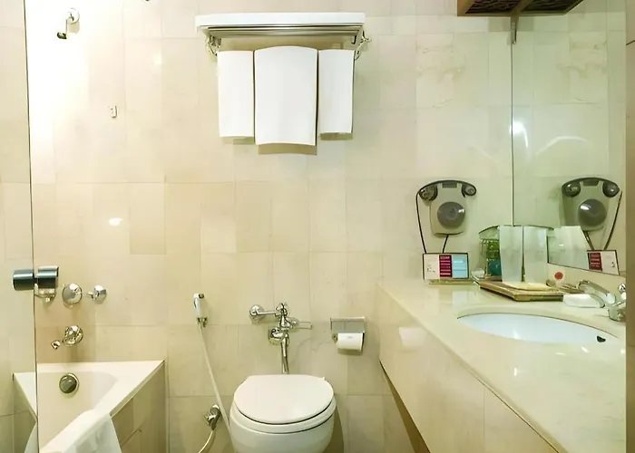 Elmi Hotel Surabaya